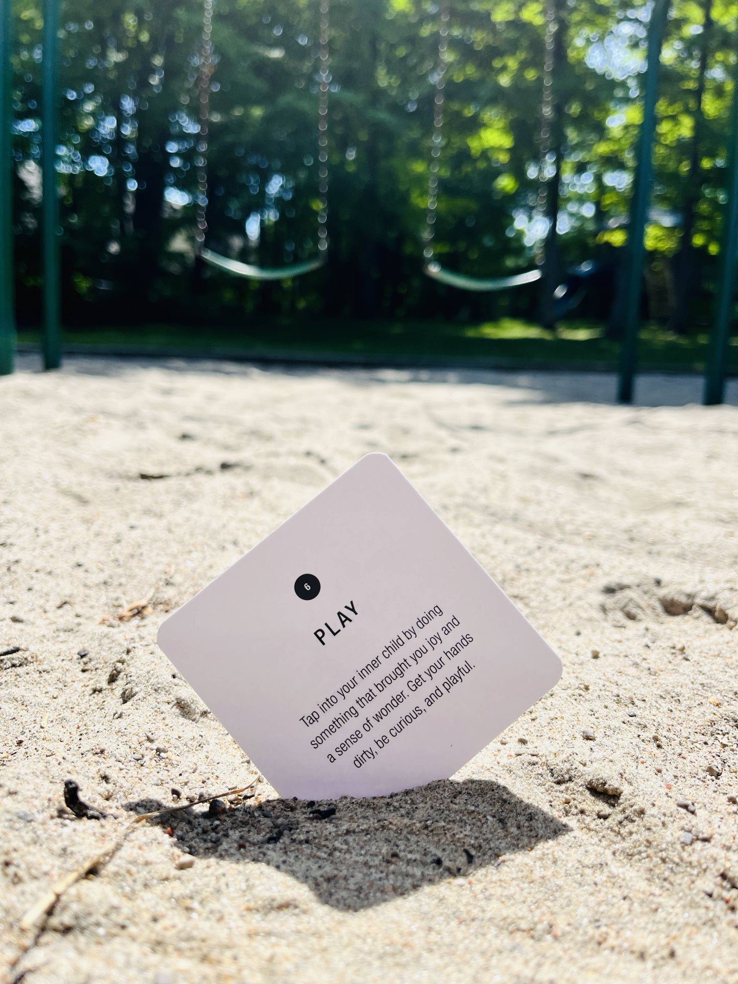 AURA BODY+HOME - Everyday Mindfulness Auracle: A 30-Card Deck