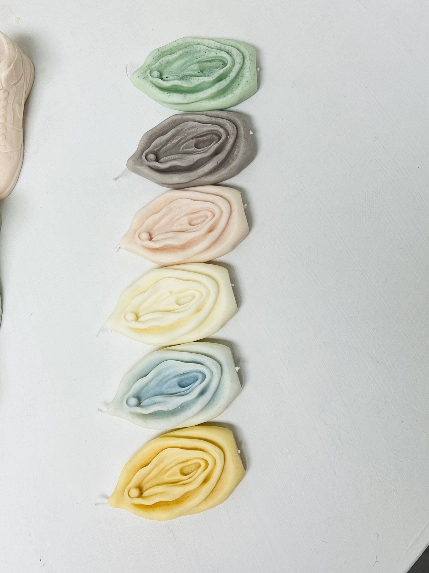 MadebyOmo - Vulva Pillar Candle  - Soy Wax Candle